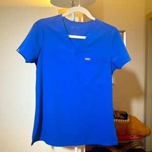 FIGS Catarina One-Pocket Scrub Top in Royal Blue XS